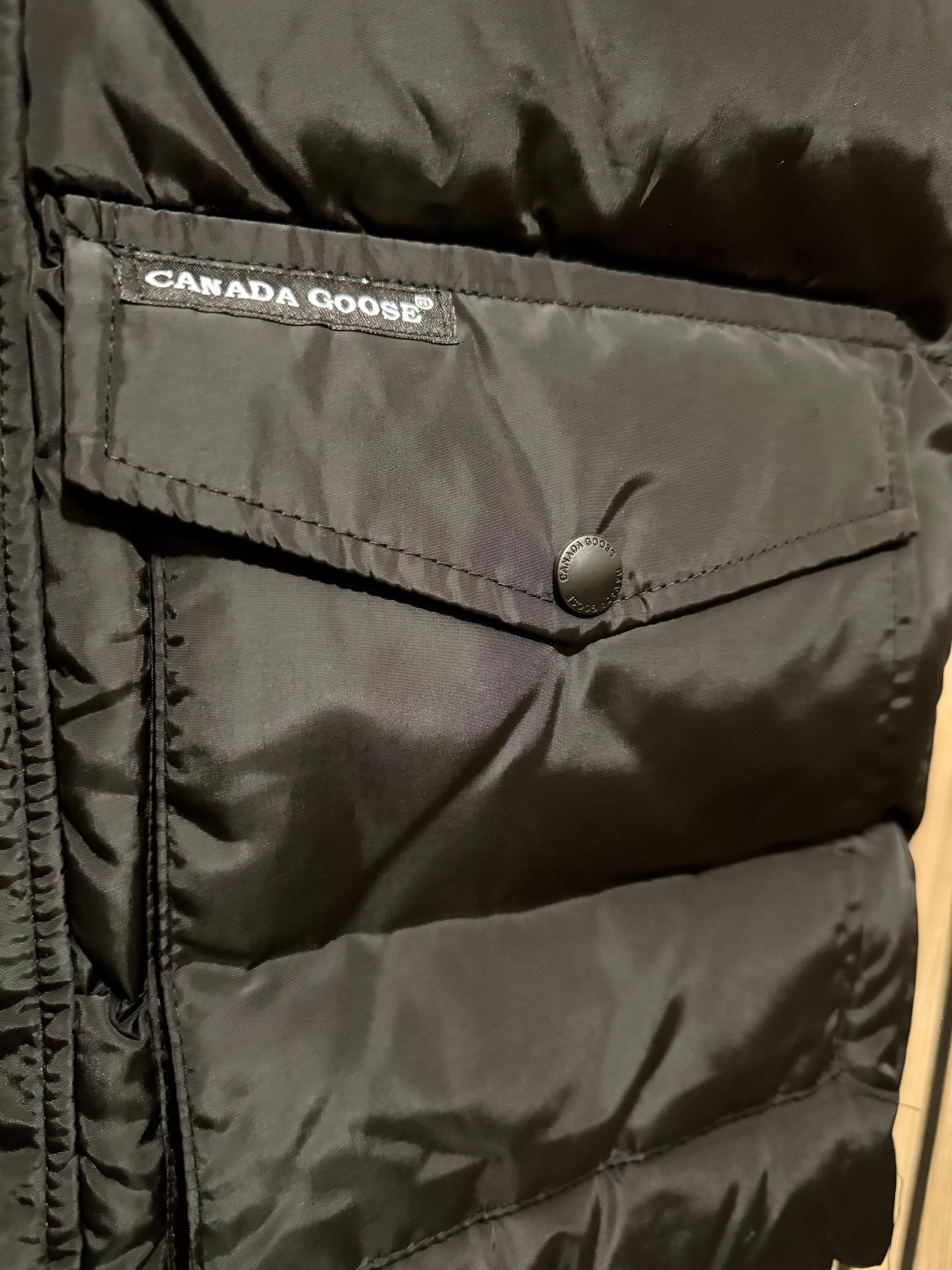 Canada Goose Μαύρο Αμάνικο - 9001