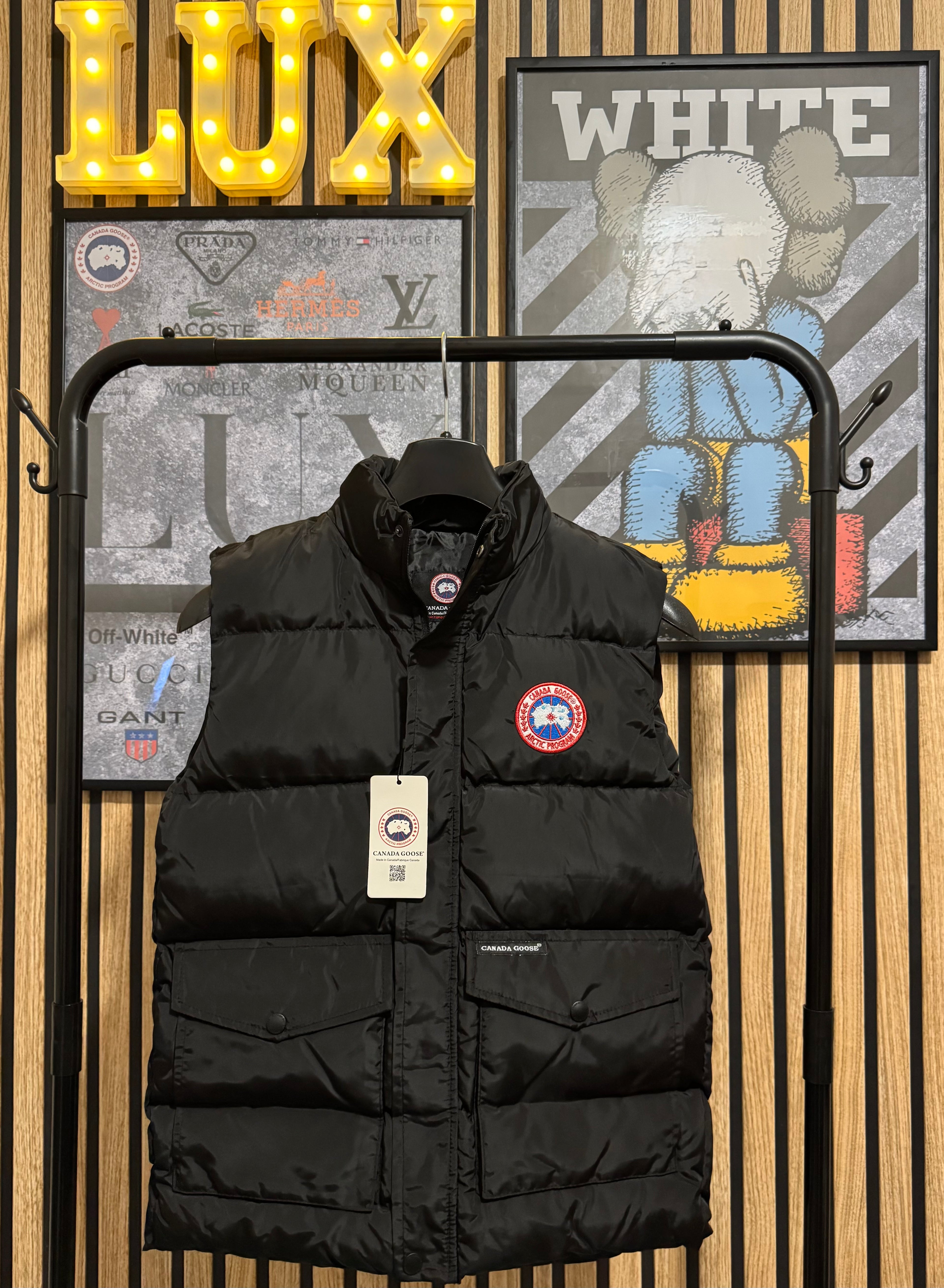 Canada Goose Μαύρο Αμάνικο - 9001