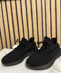 Adidas Yeezy Boost 350 V2 Black