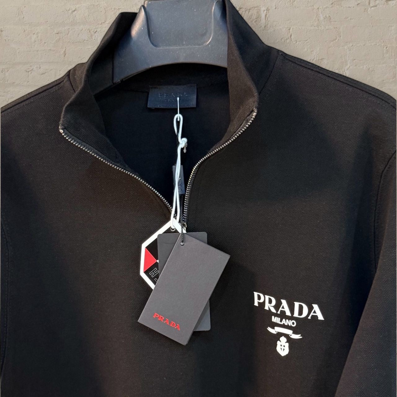 Prada Μακρυμάνικη με Φερμουάρ - 2009